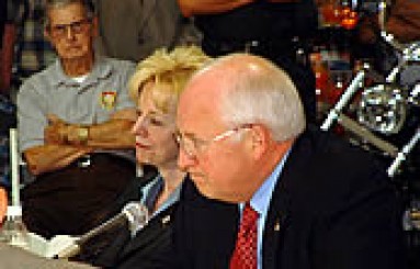 2004-10-06 Cheney